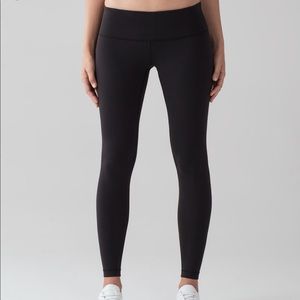 Lululemon Low Rise Wunder Under Leggings